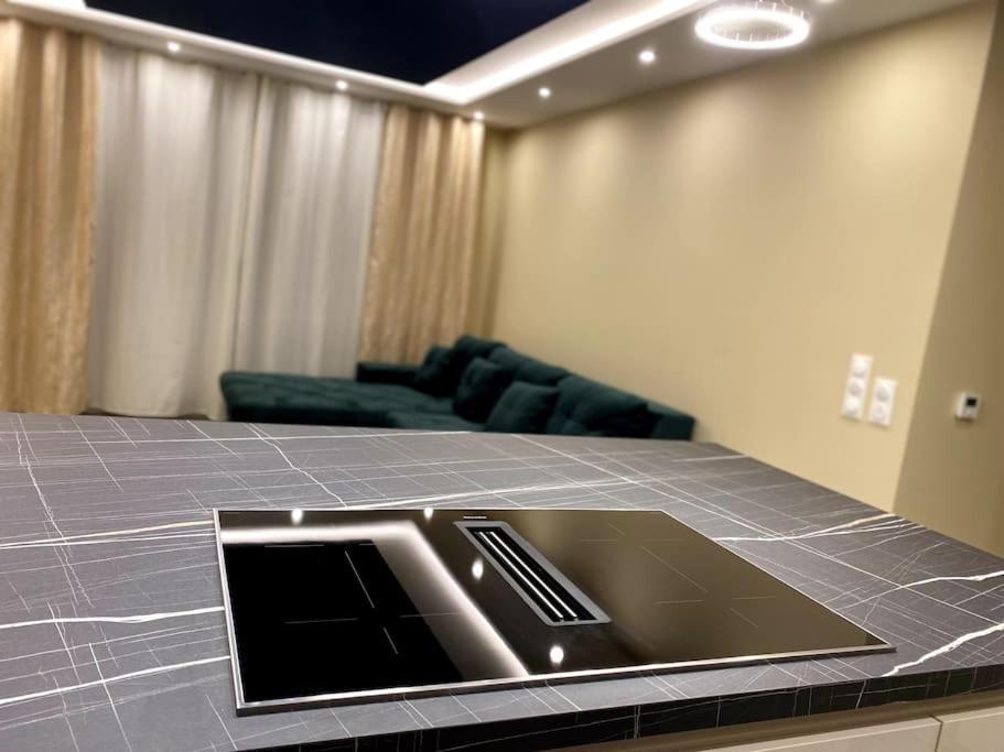 Appartement Neuf Haut Standing - Jacuzzi A Strasbourg Schiltigheim Exterior foto